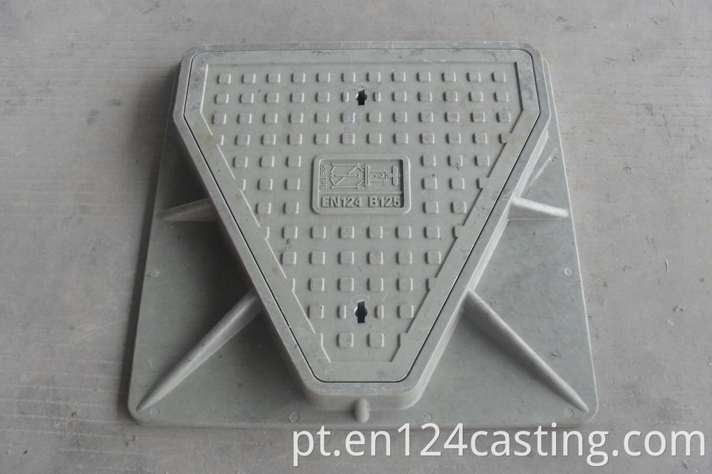 Frp Manhole Cover Triangle B125 Jpg